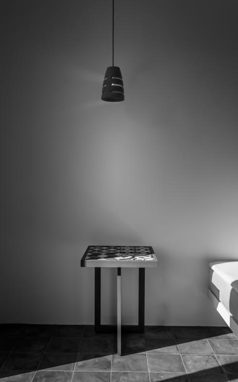 Milia Gi Suites Pollonia Quarto foto
