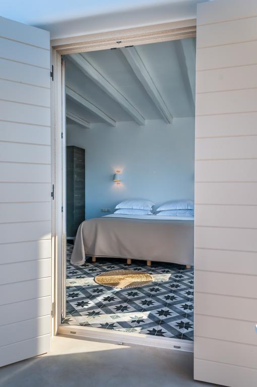 Milia Gi Suites Pollonia Quarto foto